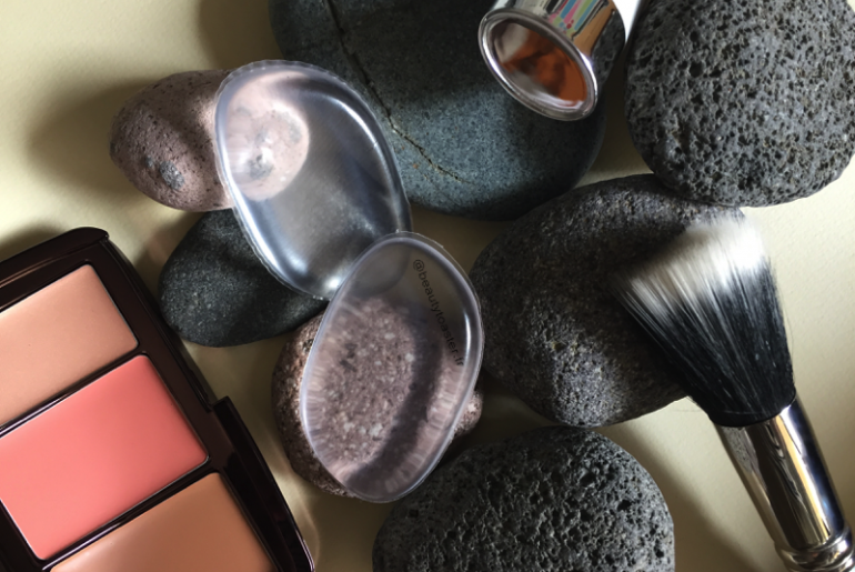 j’ai testé l’éponge en silicone éponge_maquillage_silicone