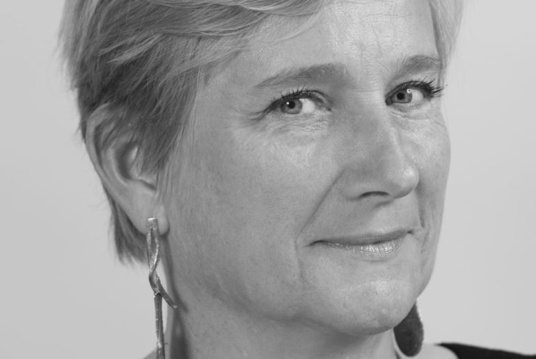 Anne Dux, de la nécessité d’informer Febea cosmétiques, beauté réglementation, ingrédients, information